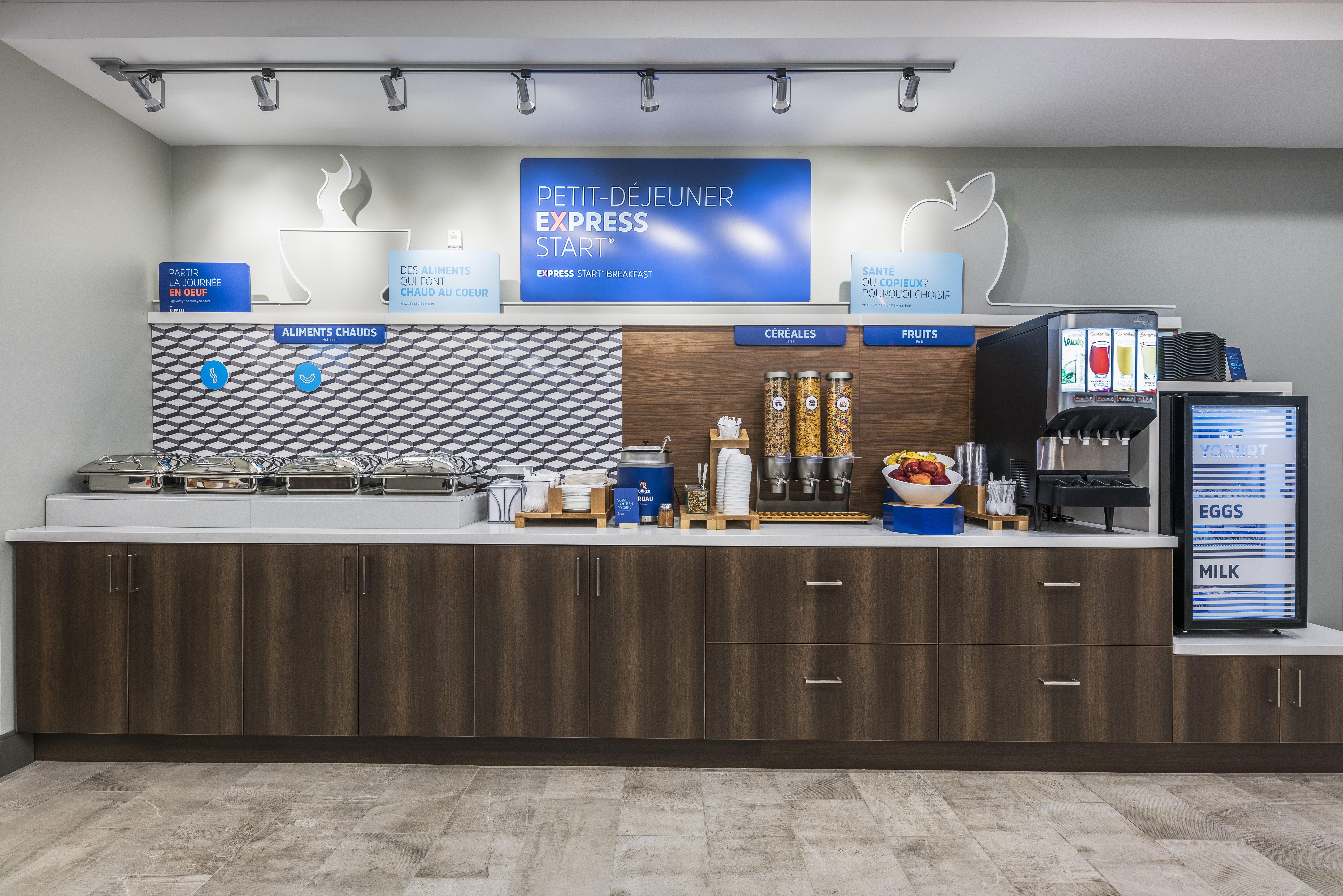 Holiday Inn Express & Suites Moncton By Ihg Εξωτερικό φωτογραφία